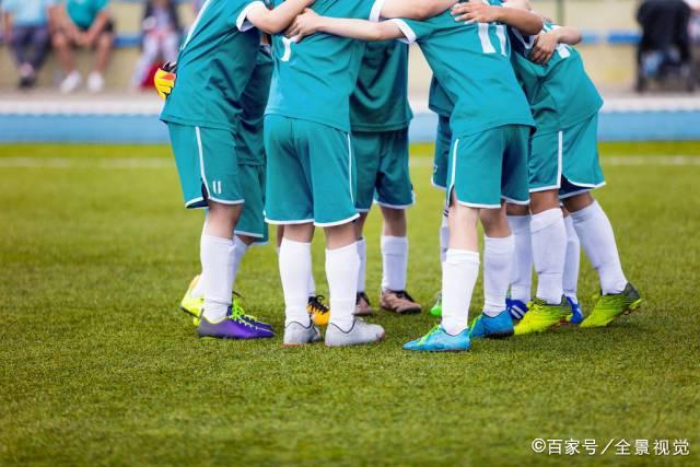 AC米兰与国际米兰关注安古伊萨，续约要求引发热议